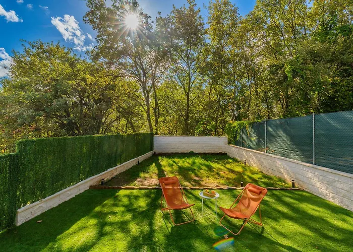 Апартаменты Singulares Maestro24